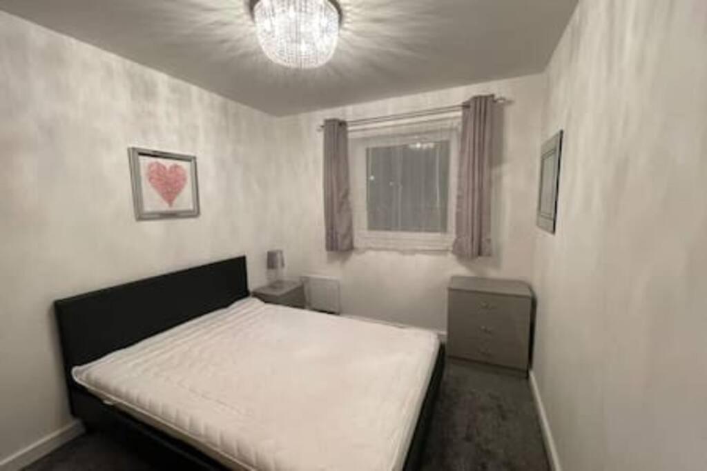 Moda Wigan 2 - Stylish 2 Bed In Central Wigan Exterior foto